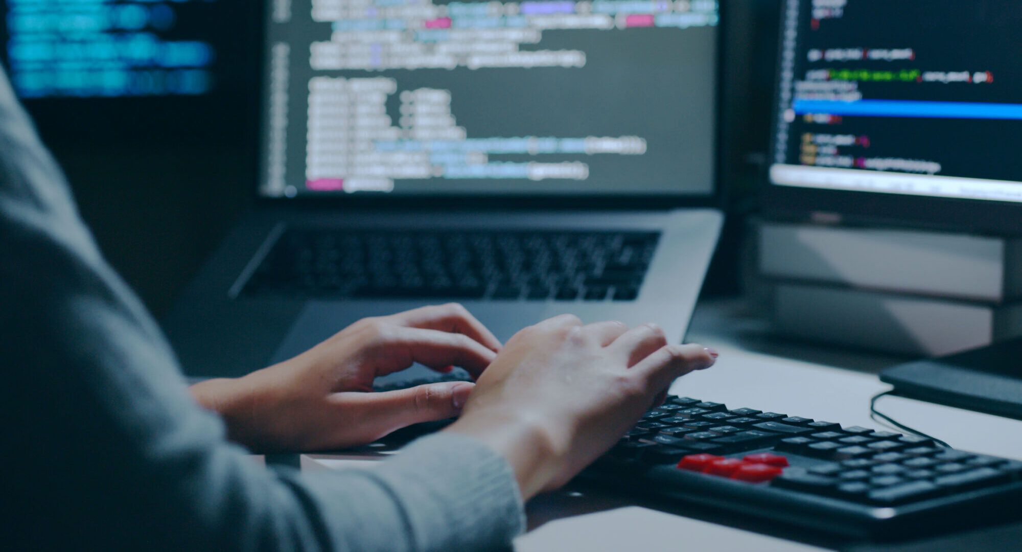 データクリーンルームとは?~進むCookie規制に対する新たな解~